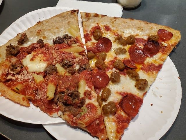 Fellini Pizzeria